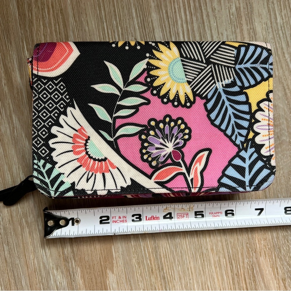 Vera Bradley Floral Zip Around Wallet Pink Interior Organizer - Picture 6 of 7